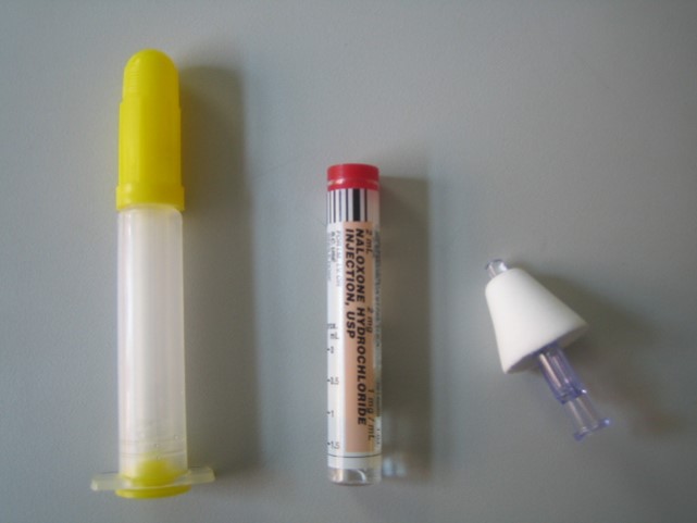 Intramuscular injection of Naloxone